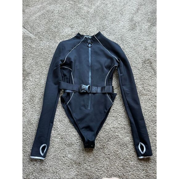 POSTER GIRL Womens Black Hashtag Executive Suite Reflective Bodysuit Medium NWOT - Picture 1 of 3